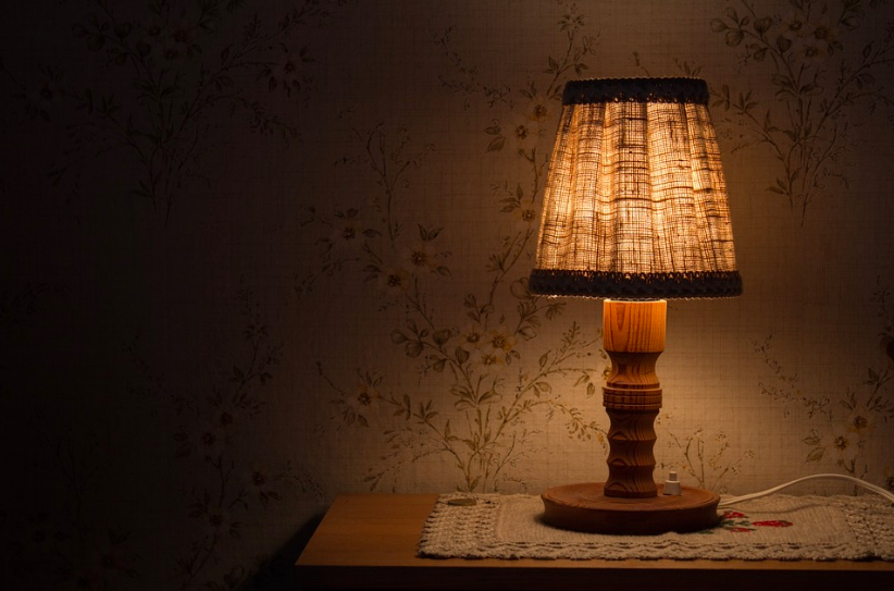 Subida de la luz, lámpara