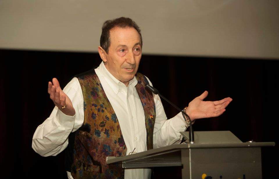 José Ángel Lozoya durante una charla
